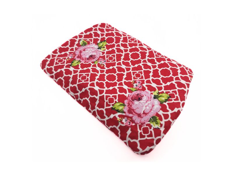 Täschchen mit Rosenmuster